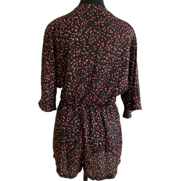 Bb Dakota black printed short romper. Size XS - Picture 11 of 13